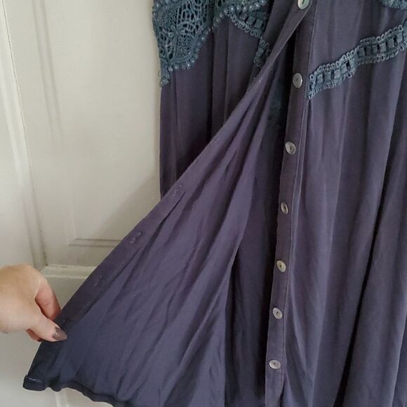 POL Navy Hooded Dress - Picture 4 of 9